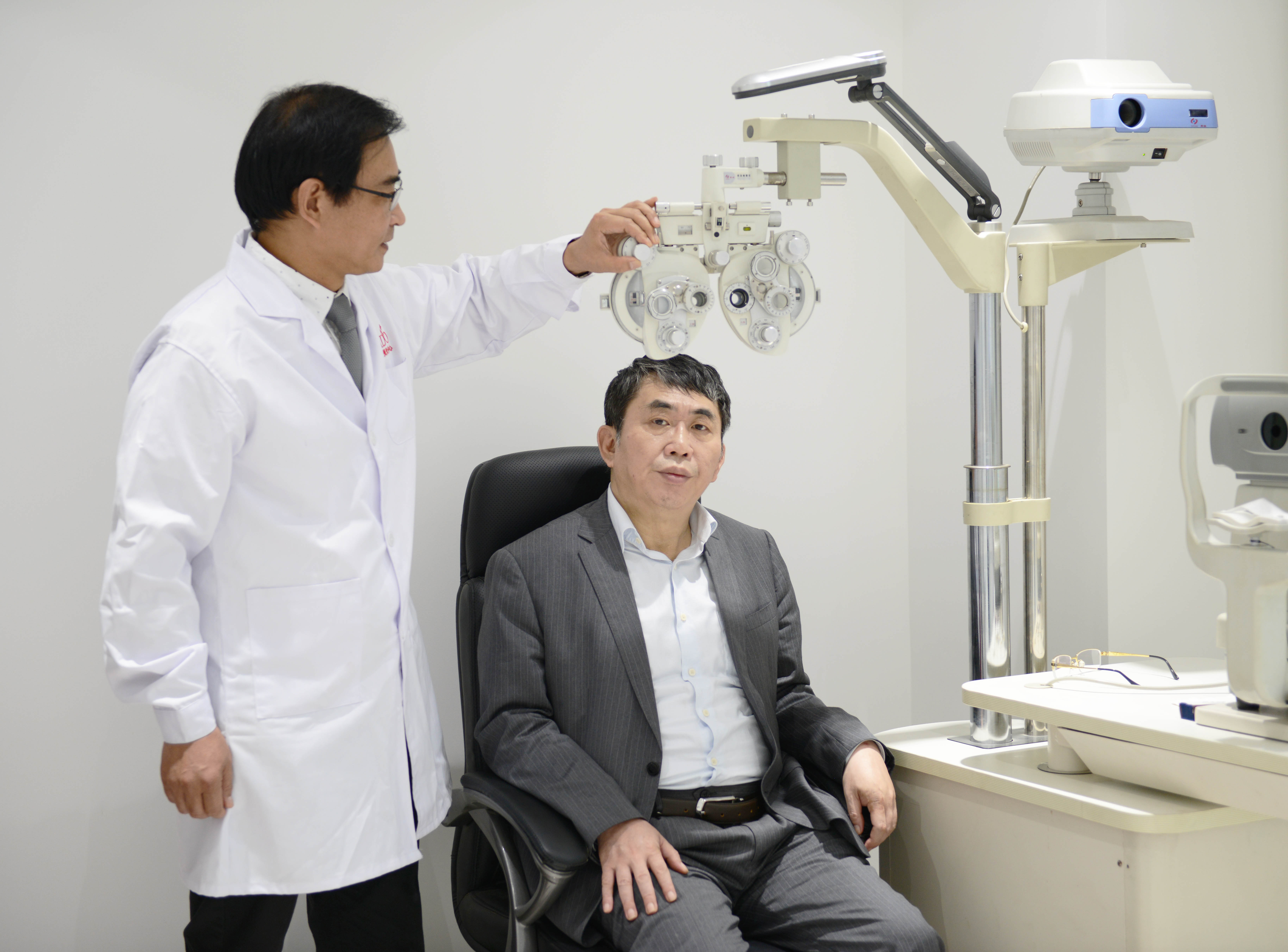 真實案例！多焦鏡為什么要定期到店復檢、調校？