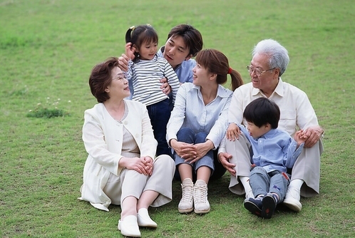 父母，需要一副美麗島老花鏡