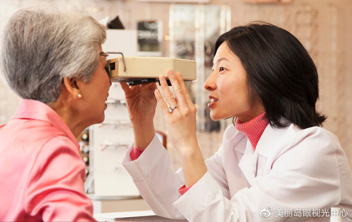 買智能老花鏡必須先驗光，你知道嗎？