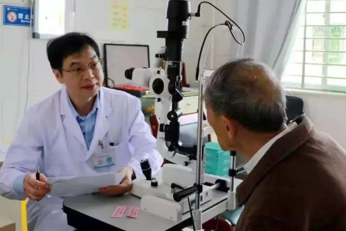 老花眼鏡怎么配更好？