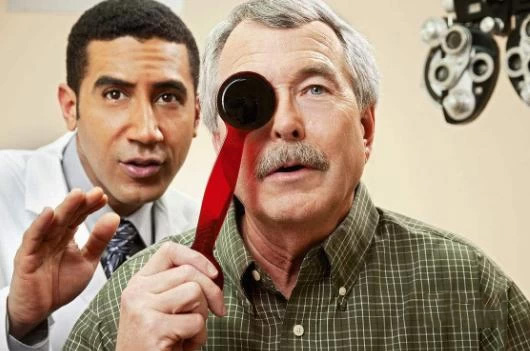 如何購買一副好的老花鏡？