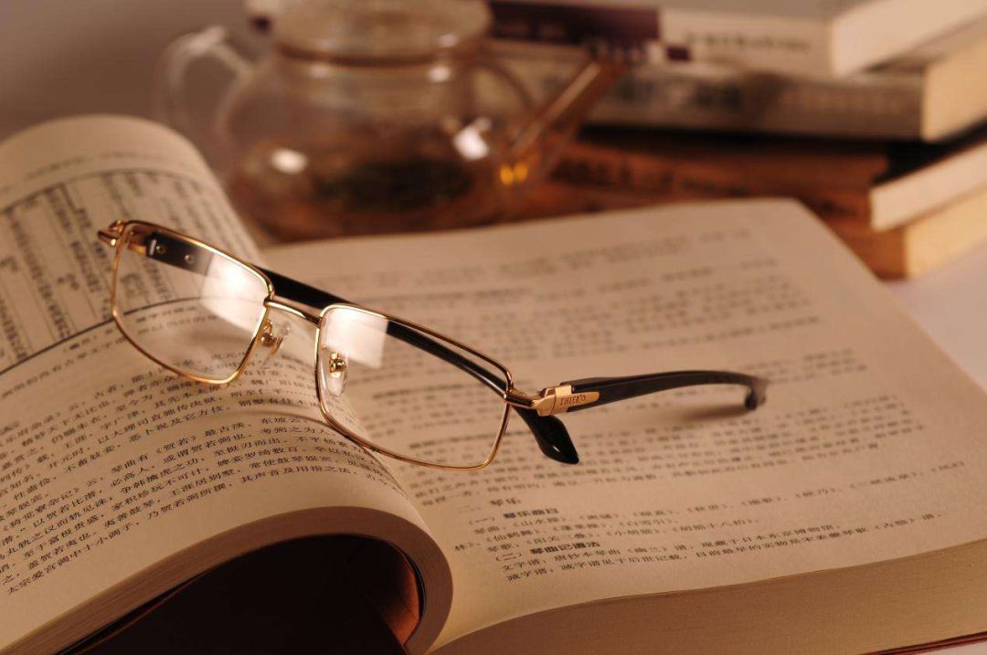 老花眼，別以為什么鏡架都適合你！